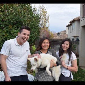 Meet your Posher, Laura